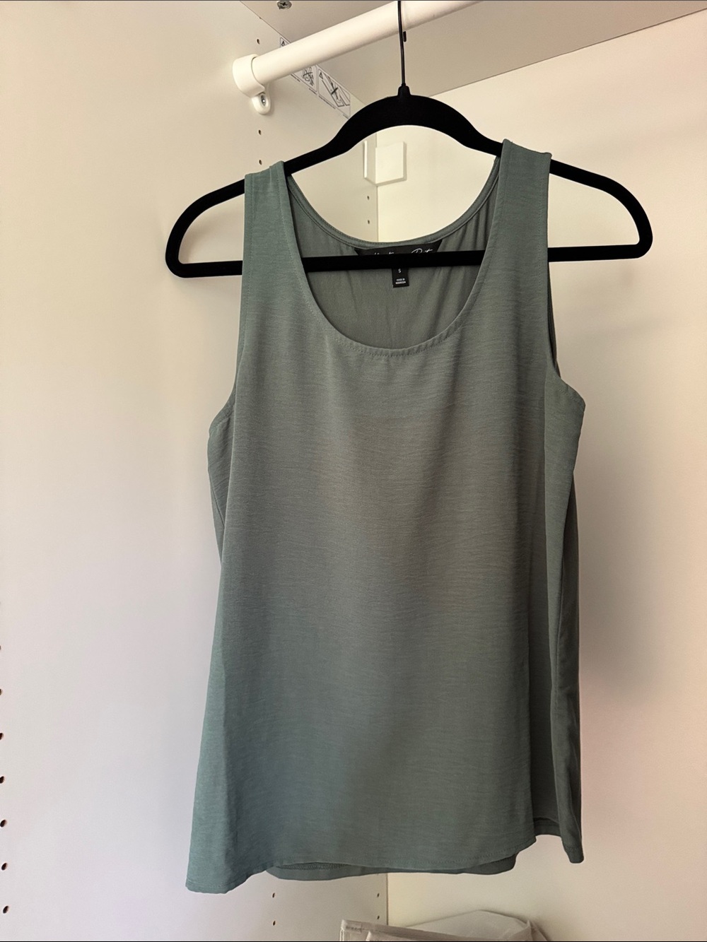 Scoop Neck Sage Green Tank Top - Relaxed Silhouette